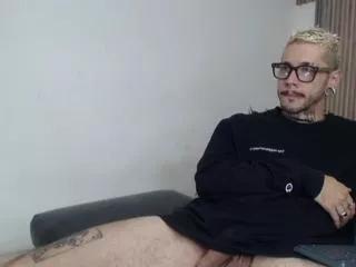 miiguel_arango on Flirt4Free 