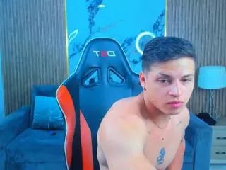 Offline mike_otz on Flirt4Free