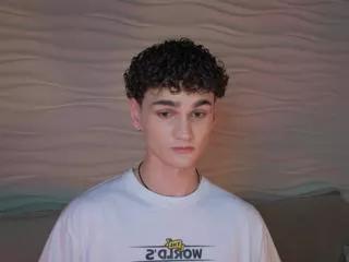 miron_morres on Flirt4Free 