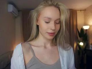moire_beese on Flirt4Free 