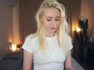 moire_beese on Flirt4Free 