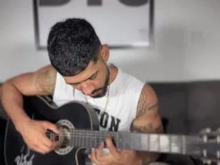 myke_sthetic on Flirt4Free 