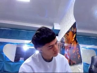 Offline nathan_maxime on Flirt4Free