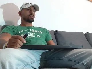 Offline nigel_boyd on Flirt4Free