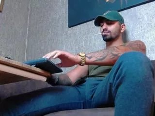 Offline nigel_boyd on Flirt4Free