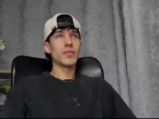 noah_brigth on Flirt4Free 
