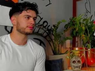 noah_miller on Flirt4Free 