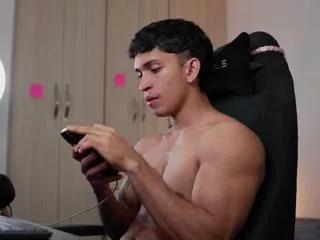 noahh_jacob on Flirt4Free 