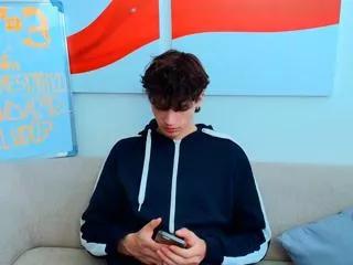 ozzy_levitt on Flirt4Free 