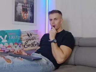 paolo_arreola on Flirt4Free 