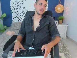paul_riveraa on Flirt4Free 