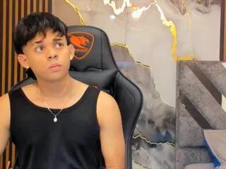 perry_kelvin on Flirt4Free 