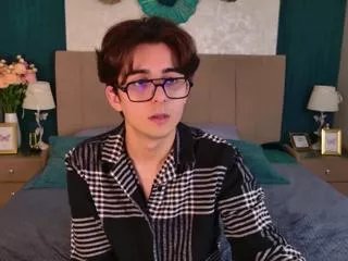 Offline robert_stonks on Flirt4Free