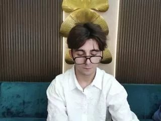 Offline robert_stonks on Flirt4Free