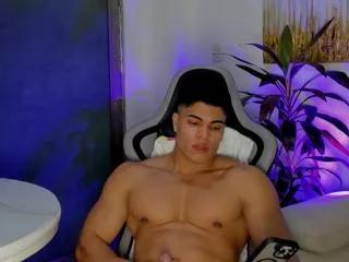 romano_kentt on Flirt4Free 