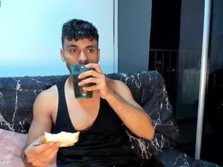 ryan_camerons on Flirt4Free 