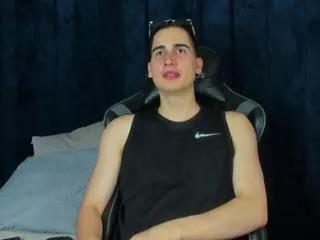 ryan_levi on Flirt4Free 