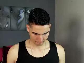 ryan_levi on Flirt4Free 