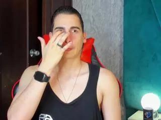 ryan_levi on Flirt4Free 