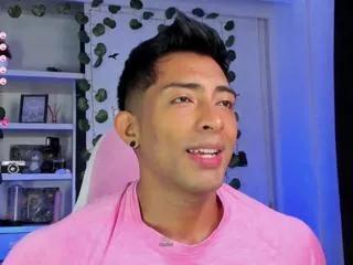 ryann_jones on Flirt4Free 