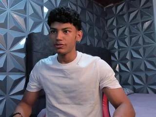 said_rizzo on Flirt4Free 