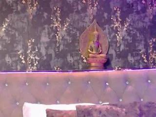 scarlet_lennox on Flirt4Free 