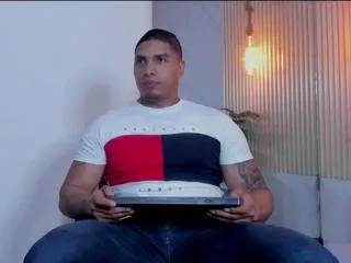 simeone_pannda on Flirt4Free 