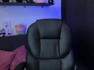 Offline tatiana_valdez on Flirt4Free