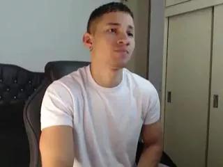 thin_tommy on Flirt4Free 