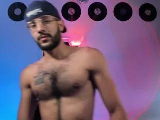 toonny_lee on Flirt4Free 