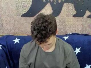 tyler_hens on Flirt4Free 
