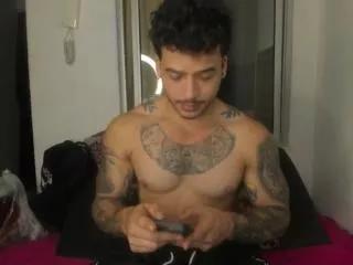 tyler_thomson on Flirt4Free 