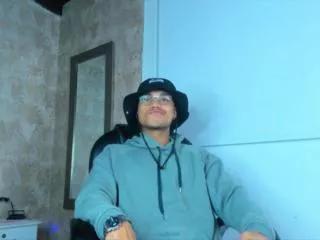 val_halla on Flirt4Free 