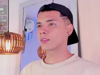 valentino_t on Flirt4Free 