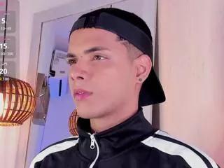 valentino_t on Flirt4Free 