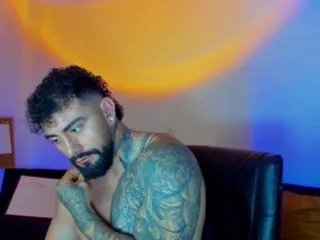 Offline zeus_thunnder on Flirt4Free
