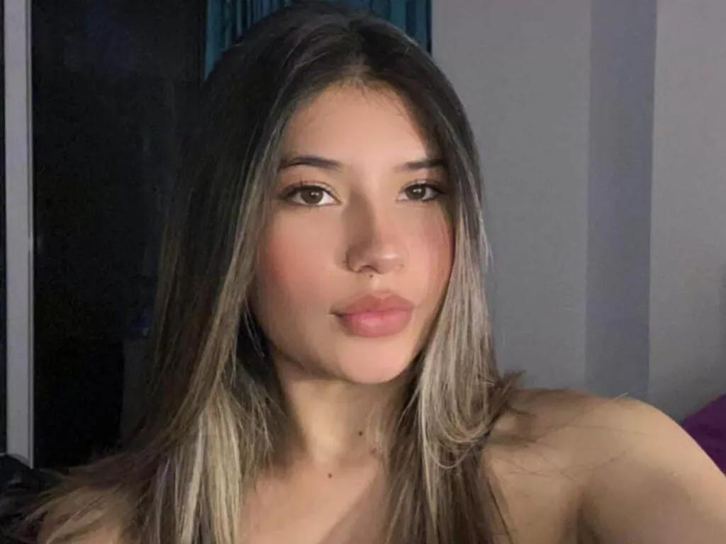 AmberCamacho on LiveJasmin