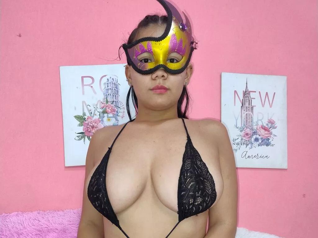 ArianaFennor on LiveJasmin