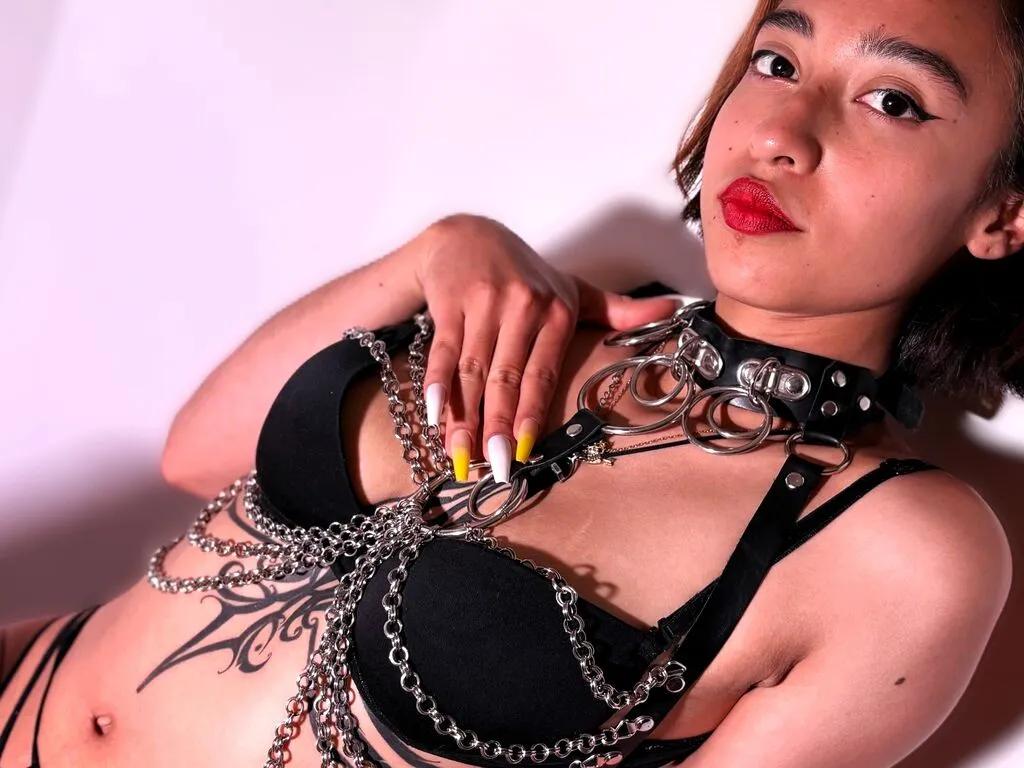 CamiVargas on LiveJasmin