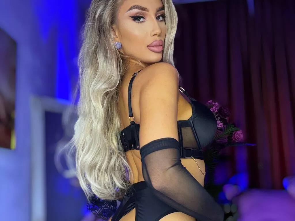 DalidaSelena on LiveJasmin