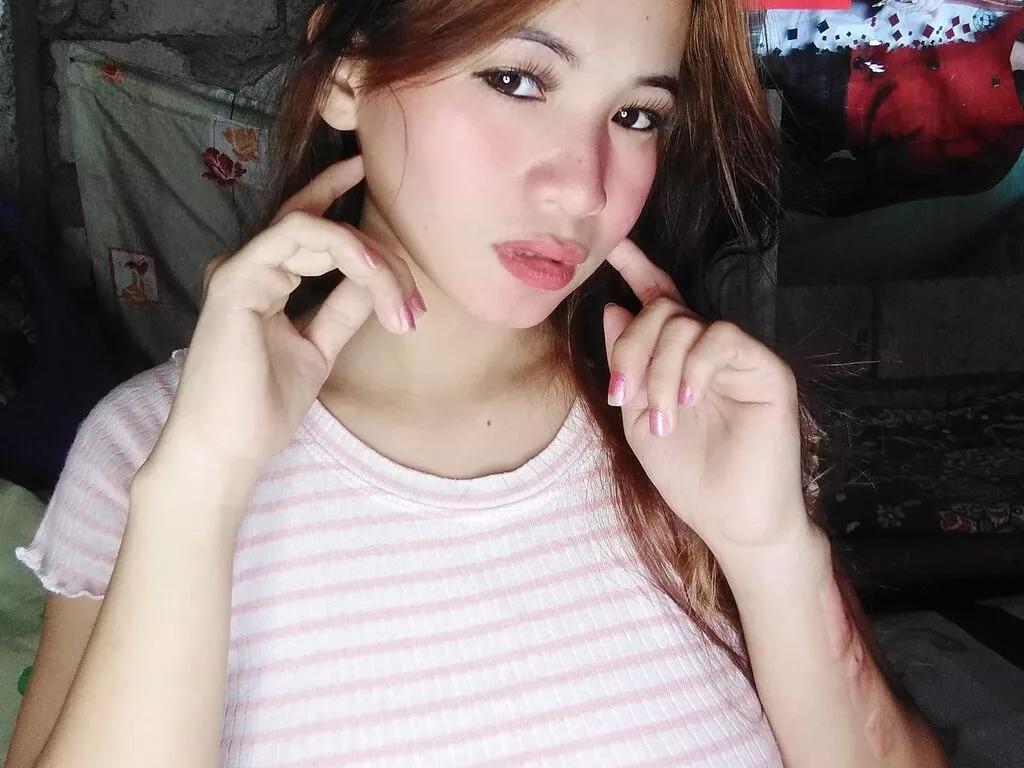 DelilahMary on LiveJasmin 