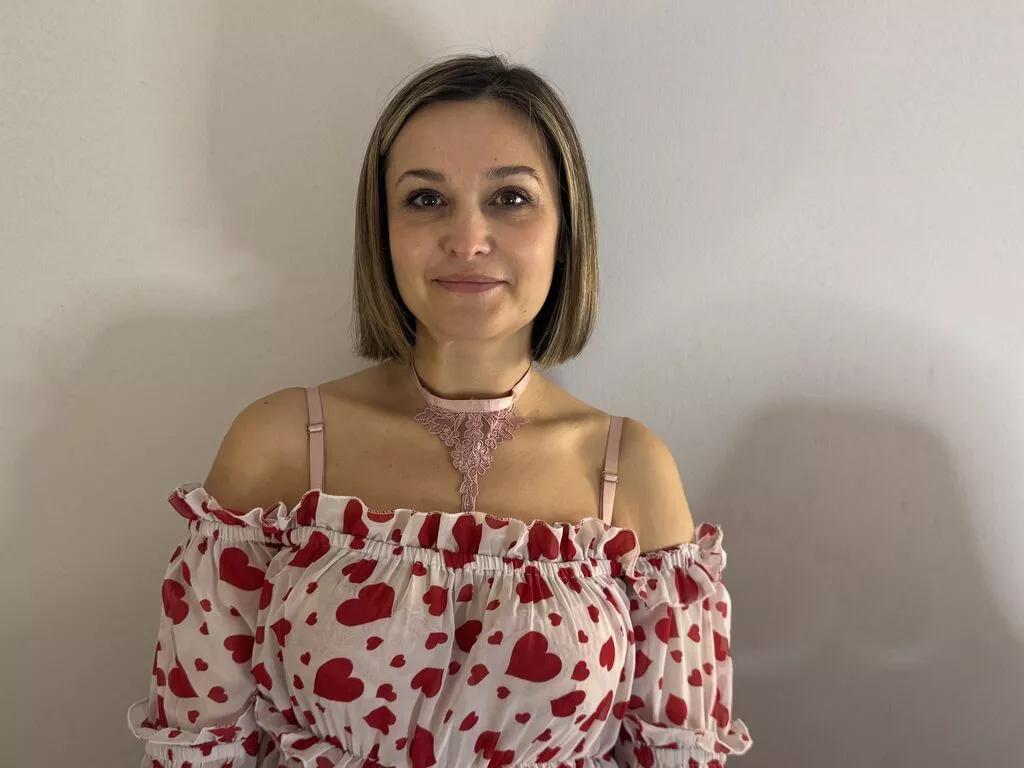 EvaLioni on LiveJasmin 