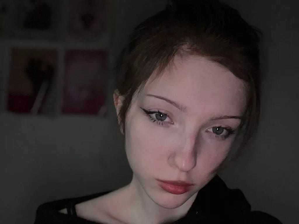 GlennaAlman on LiveJasmin 