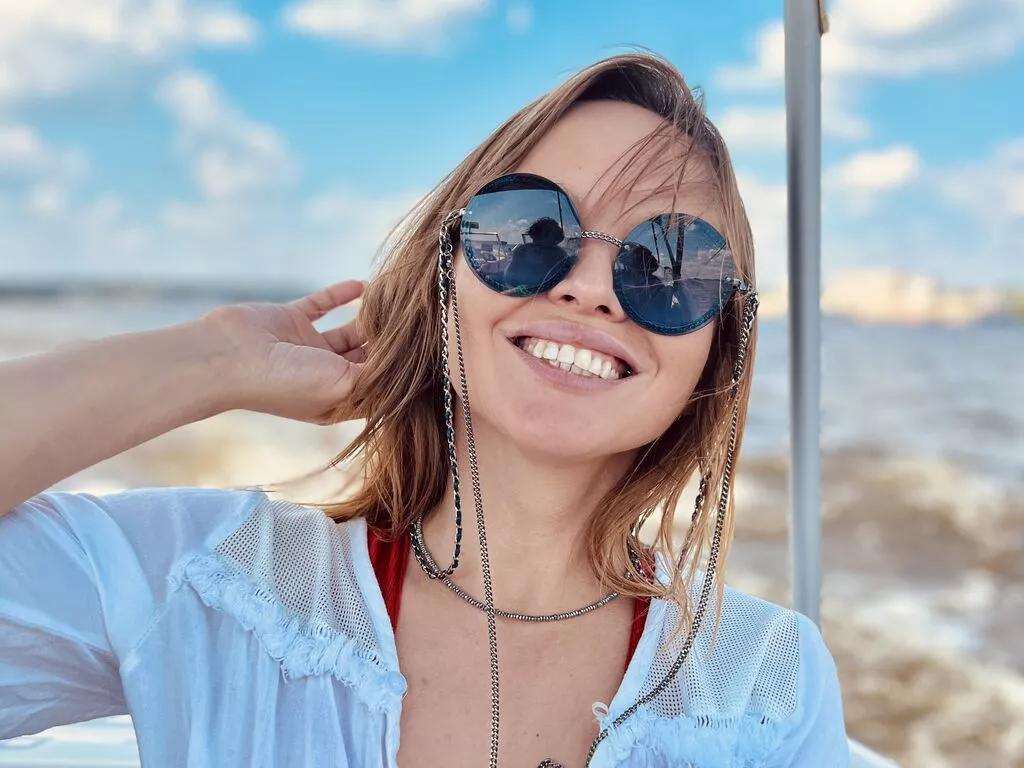 IconaDidi on LiveJasmin 