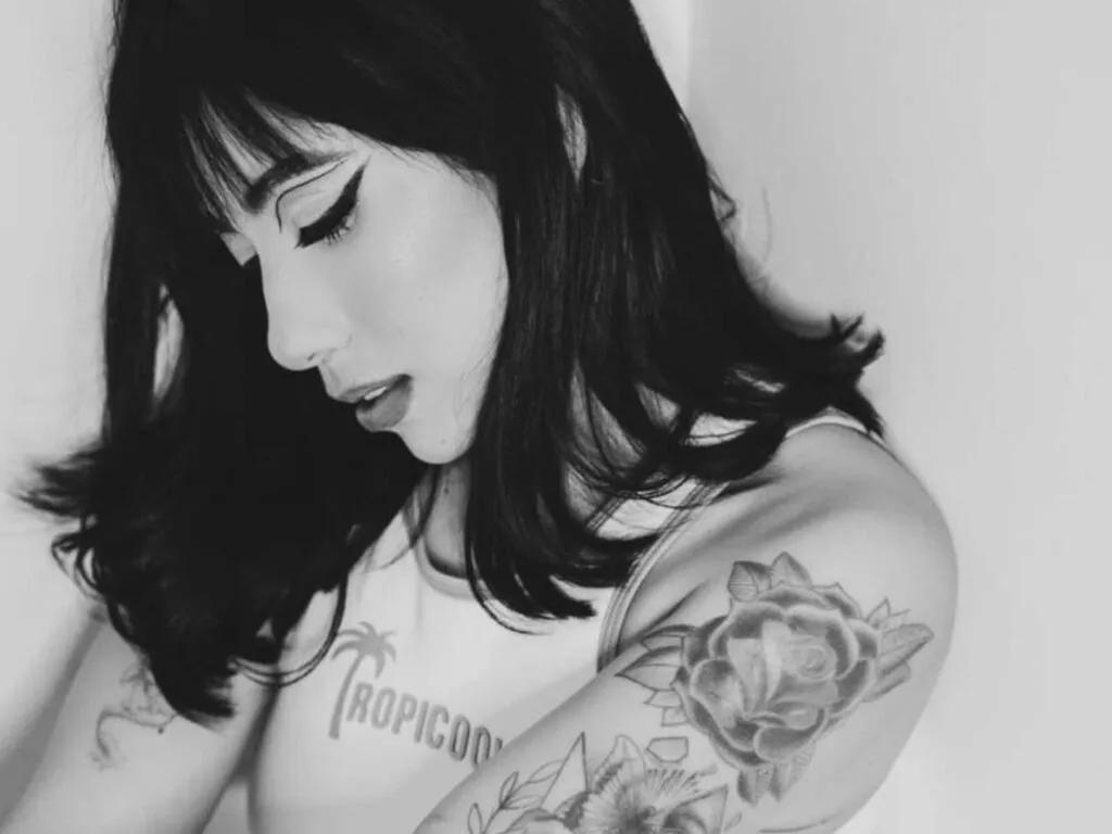 IvoryFlame on LiveJasmin 