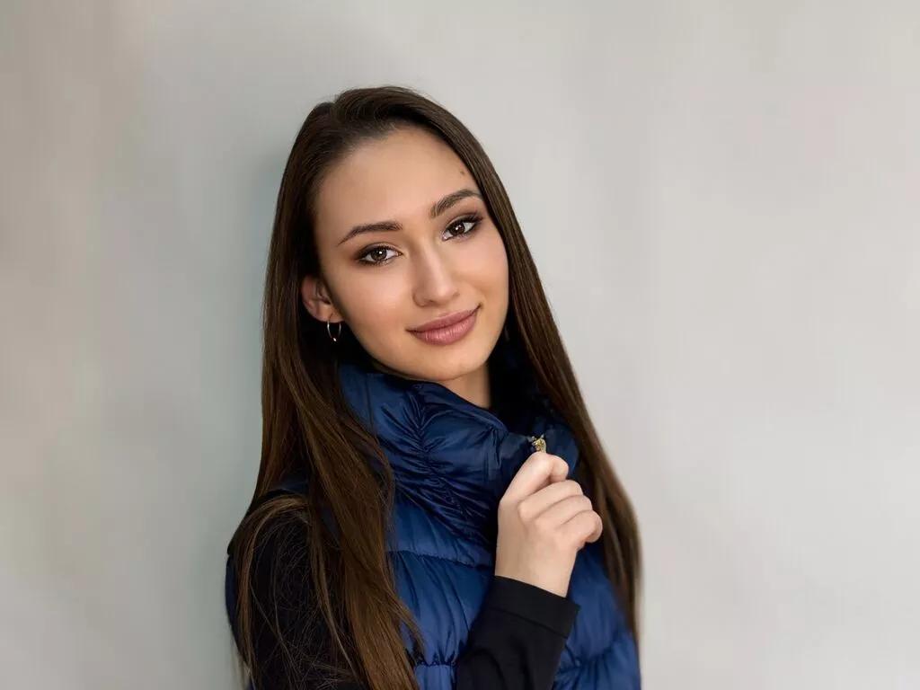 LucettaDodson on LiveJasmin 