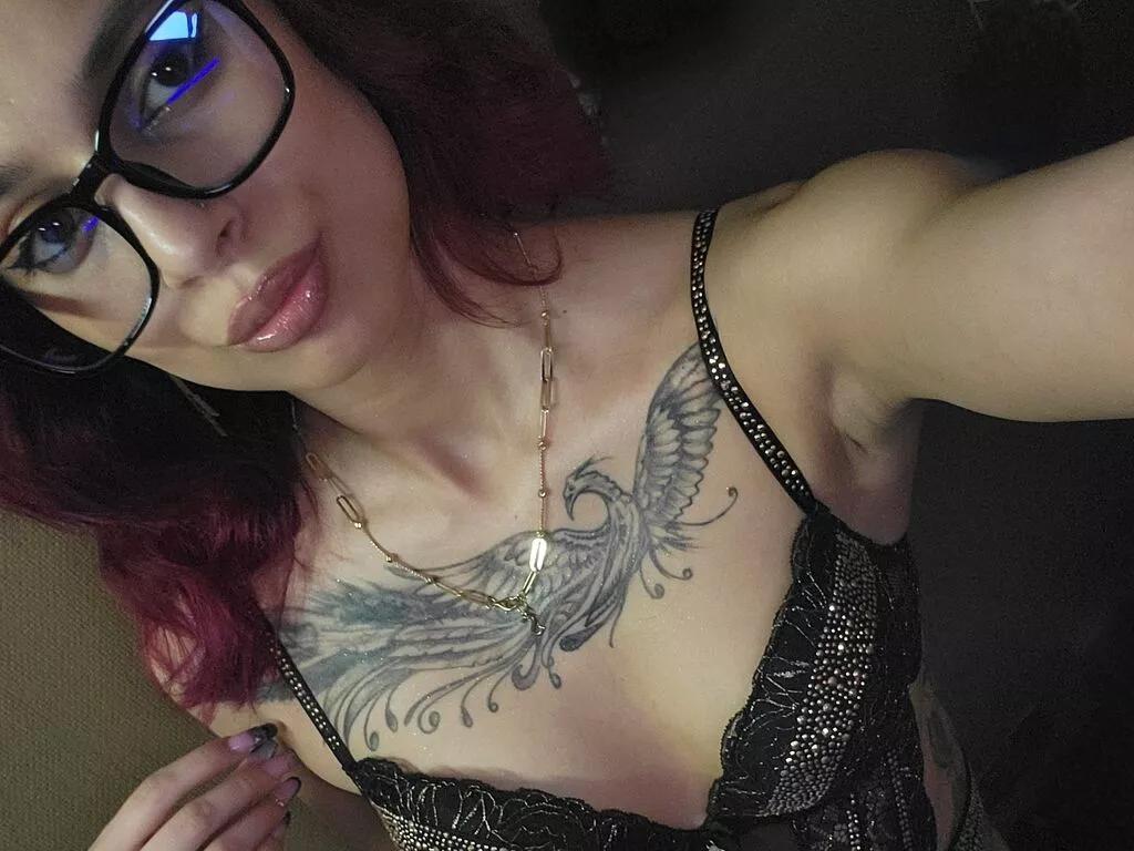 MiaaMia on LiveJasmin