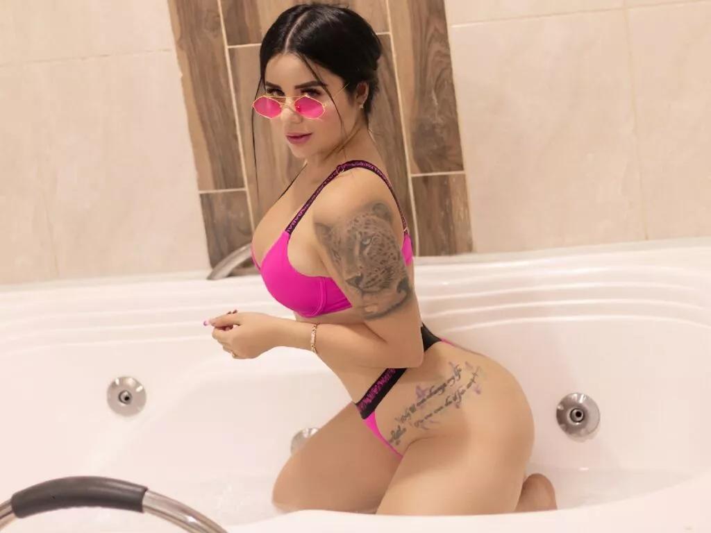 MiaMonett on LiveJasmin 