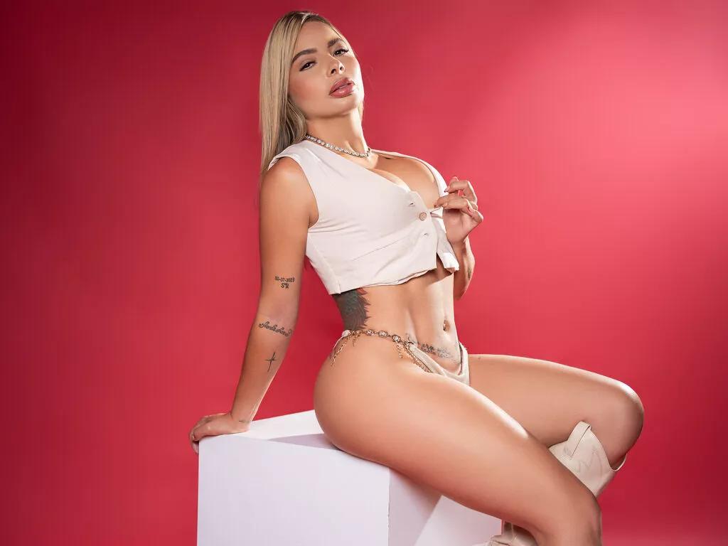 RebeccaMorelli on LiveJasmin 