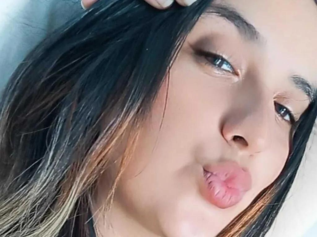 SophiaCastelly on LiveJasmin